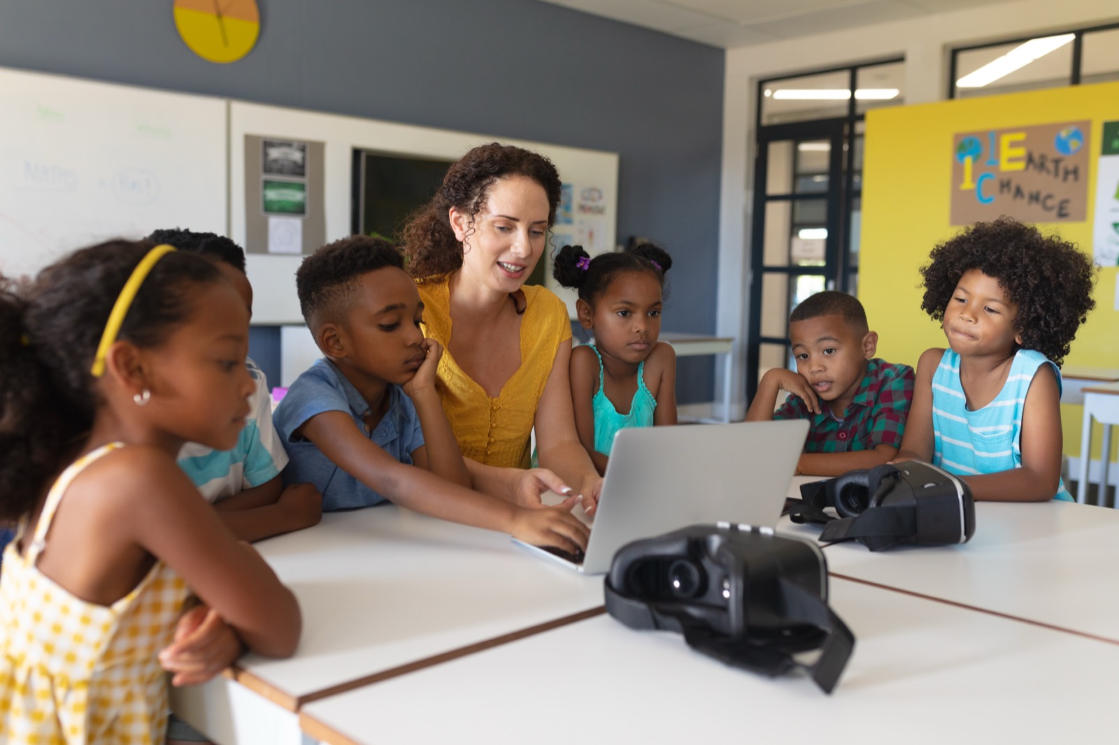 Girls in AI Clinic